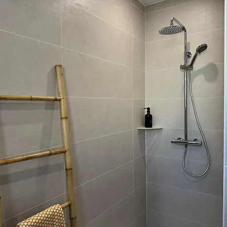 Maison Saint-palais-sur-mer, 5 Pieces, 8 Personnes - Fr-1-539-60 Hotel Saint-Palais-sur-Mer